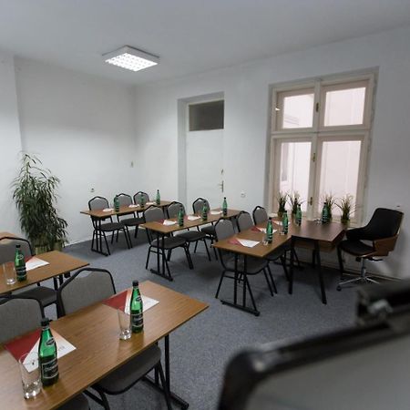 Old Town Apartments Krupnicza Cracovie Extérieur photo