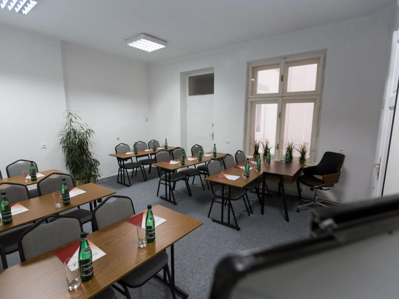 Old Town Apartments Krupnicza Cracovie Extérieur photo