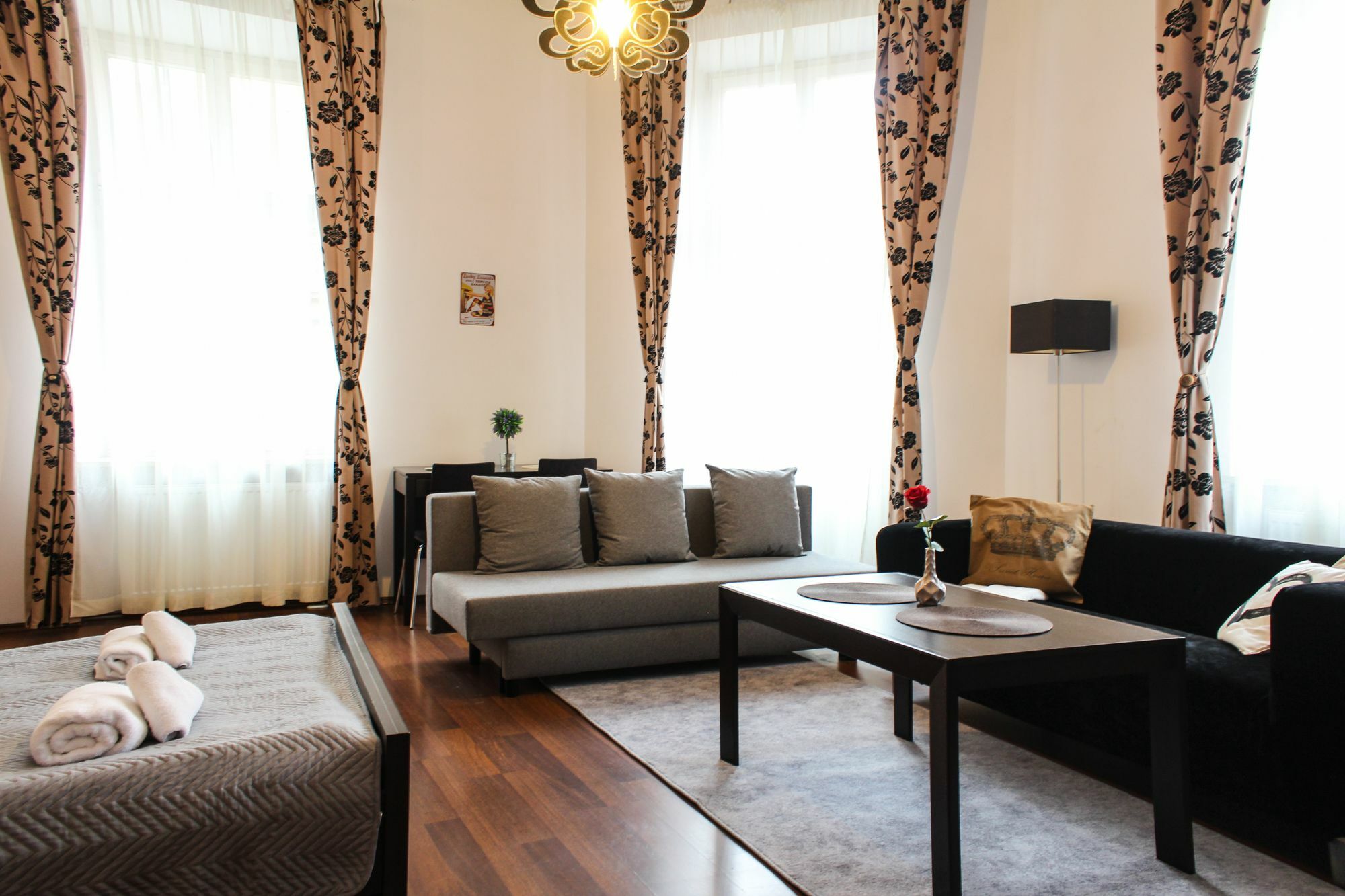 Old Town Apartments Krupnicza Cracovie Extérieur photo